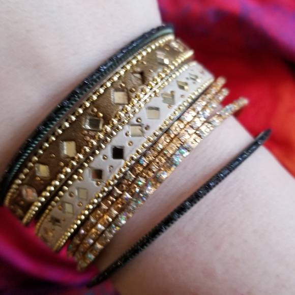 Bangle bracelet bundle gold tone black with mirrors - Picture 8 of 9